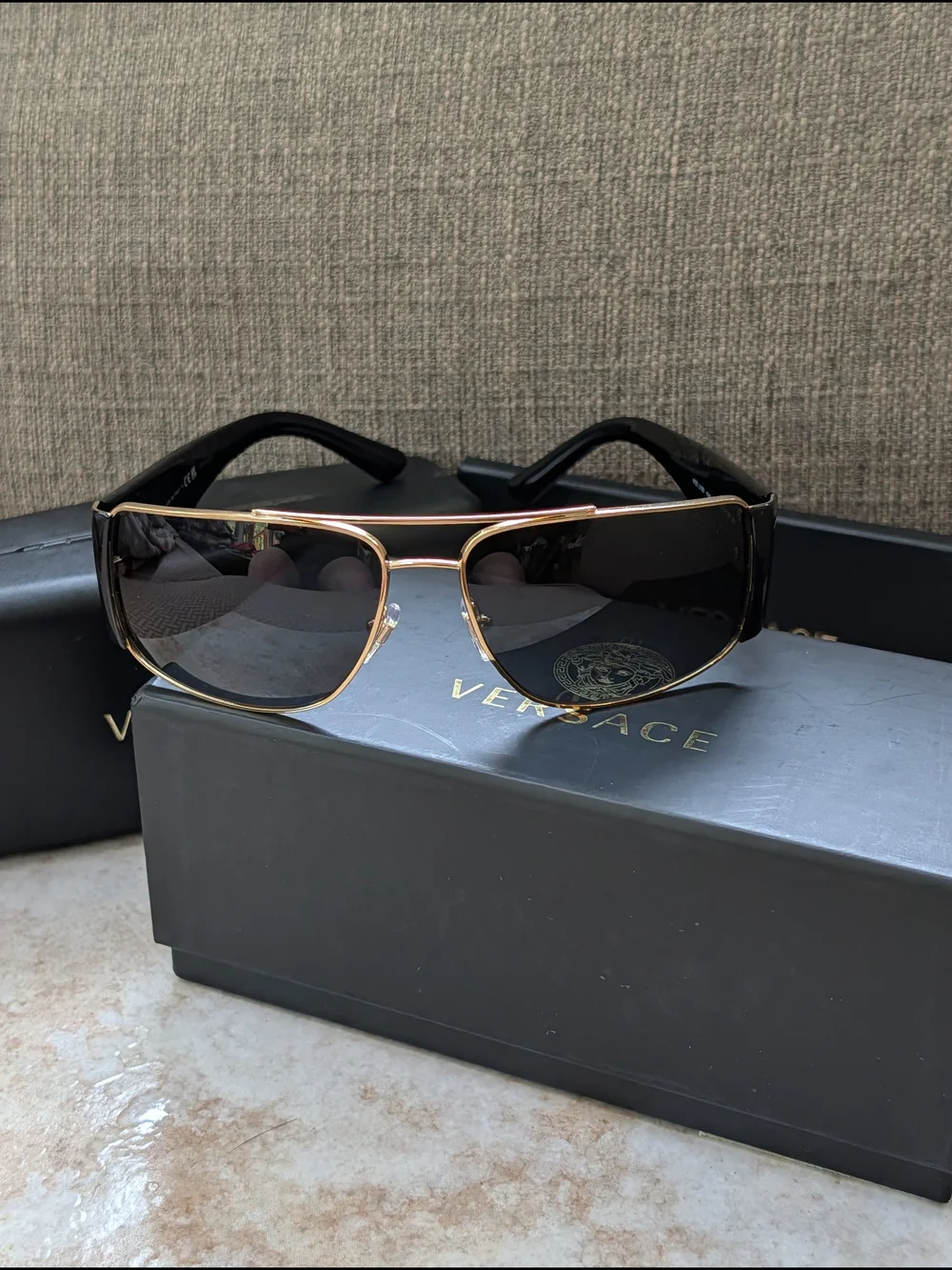 Versace VE2163 Gold Frame Dark Grey Lens Aviator Sunglasses New